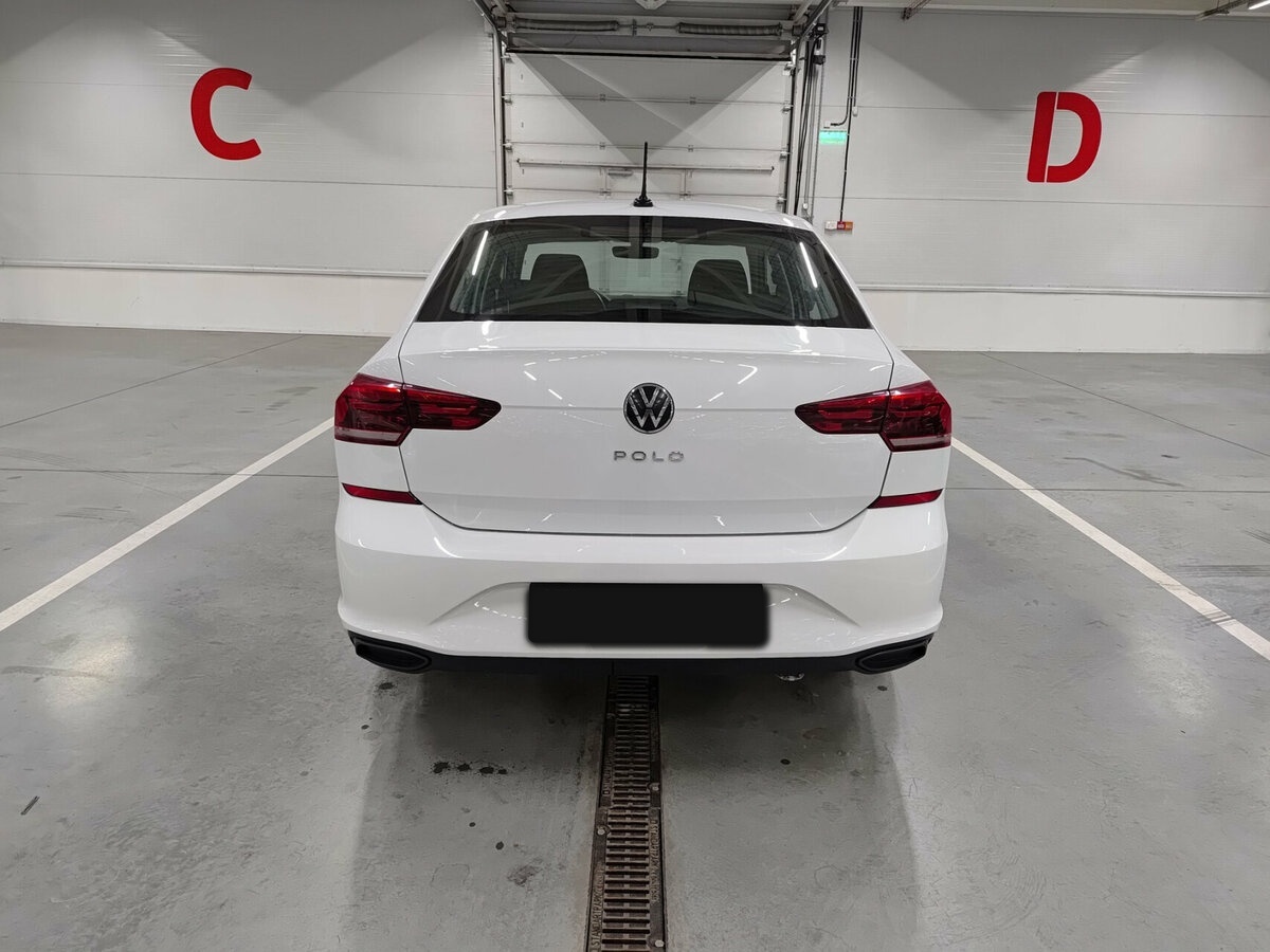 Volkswagen Polo с пробегом — 2021 год. Фото: #5