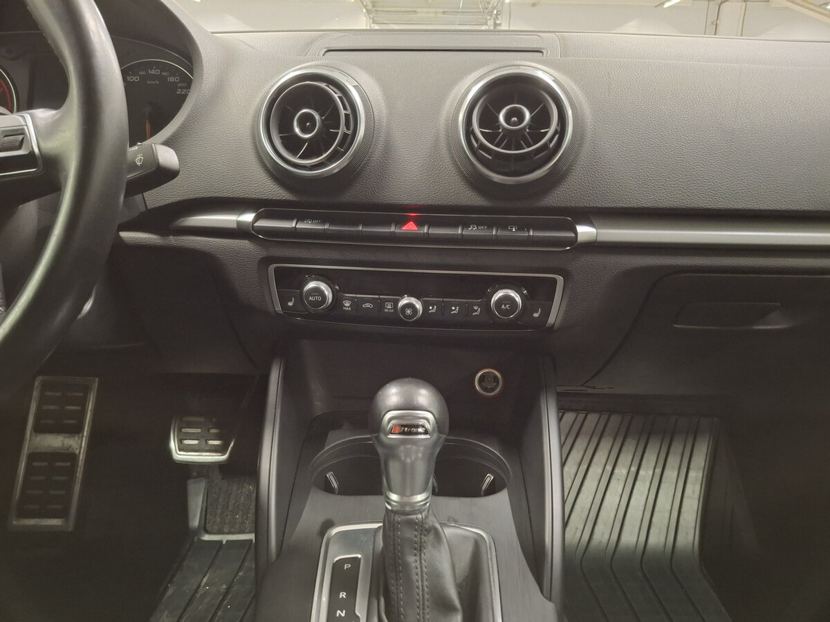 Audi A3 с пробегом — 2016 год. Фото: #14