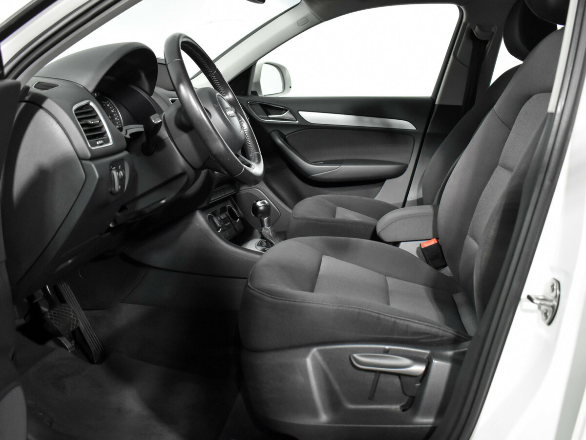 Audi Q3 с пробегом — 2015 год. Фото: #8