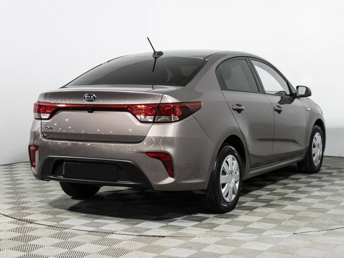 Kia Rio с пробегом — 2018 год. Фото: #4
