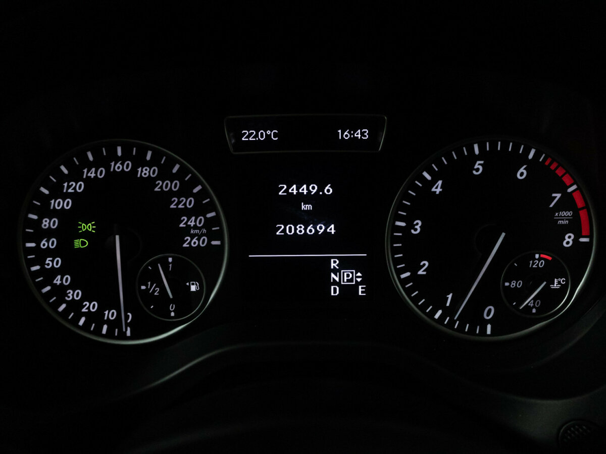 Mercedes-Benz A-Класс с пробегом — 2013 год. Фото: #11