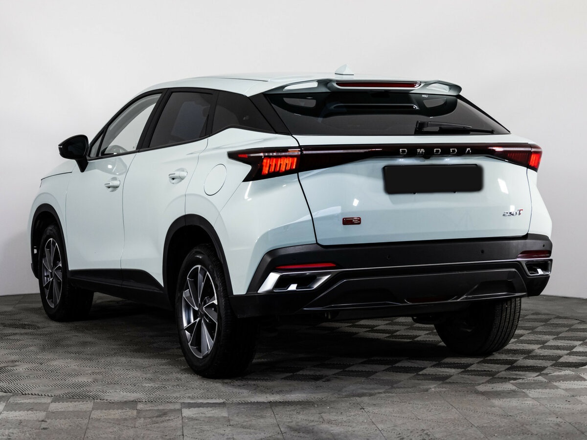 OMODA C5 с пробегом — 2024 год. Фото: #6