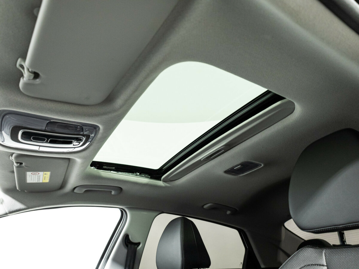 Hyundai Elantra с пробегом — 2023 год. Фото: #14