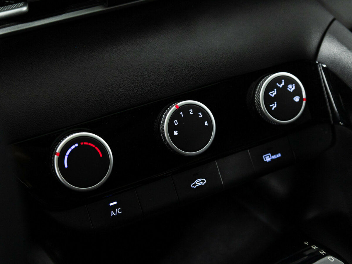 Hyundai Elantra с пробегом — 2023 год. Фото: #16