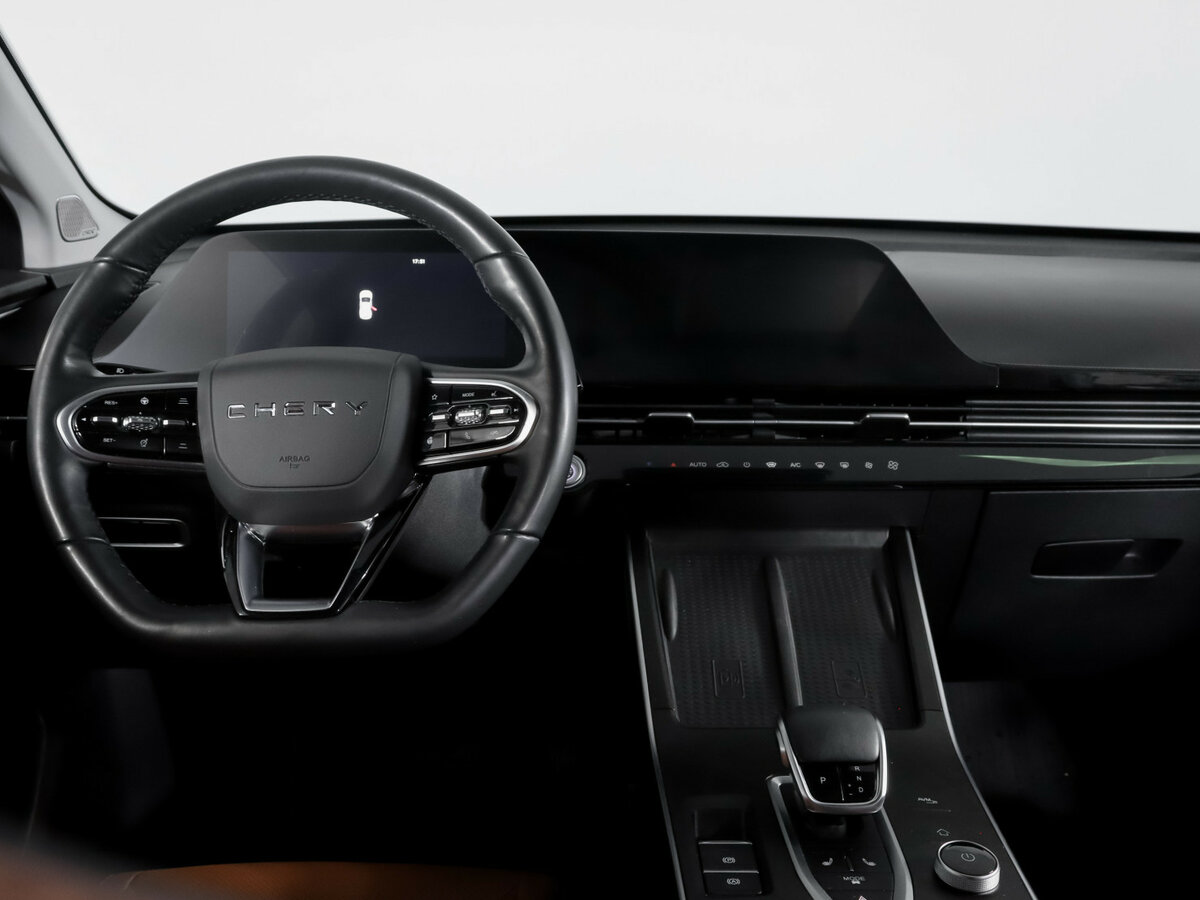 OMODA C5 с пробегом — 2022 год. Фото: #11