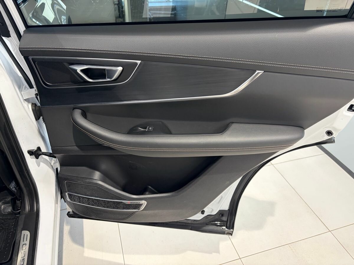 Chery Tiggo 8 с пробегом — 2023 год. Фото: #14