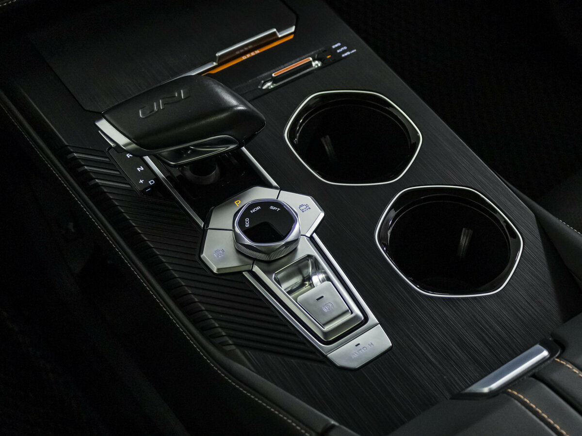 Changan UNI-K с пробегом — 2023 год. Фото: #13