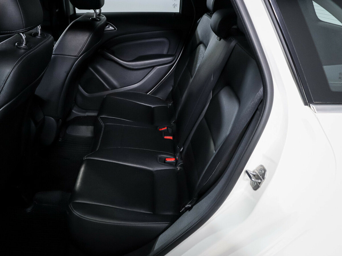 Mercedes-Benz B-Класс с пробегом — 2018 год. Фото: #7