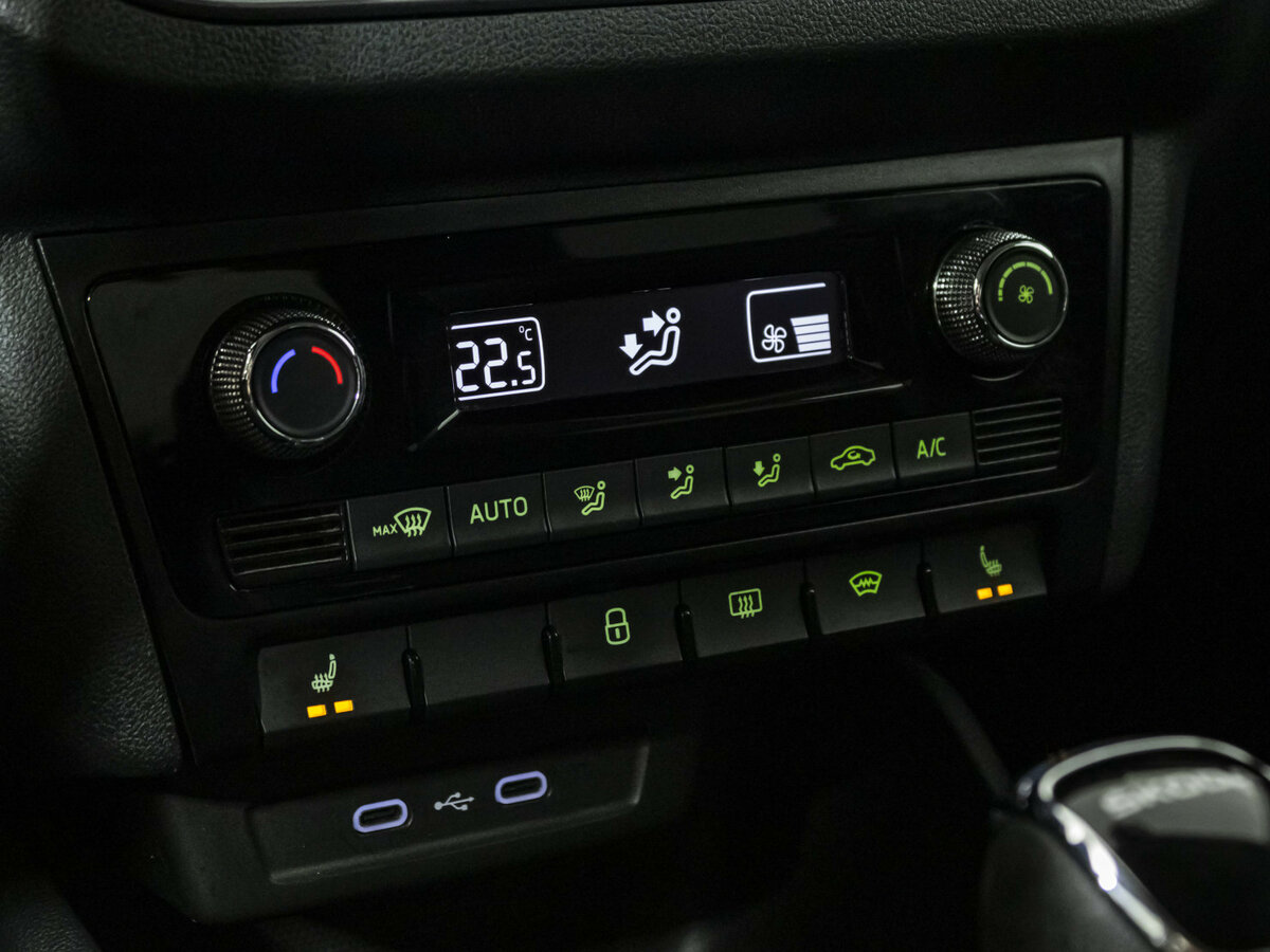 Skoda Rapid с пробегом — 2021 год. Фото: #11