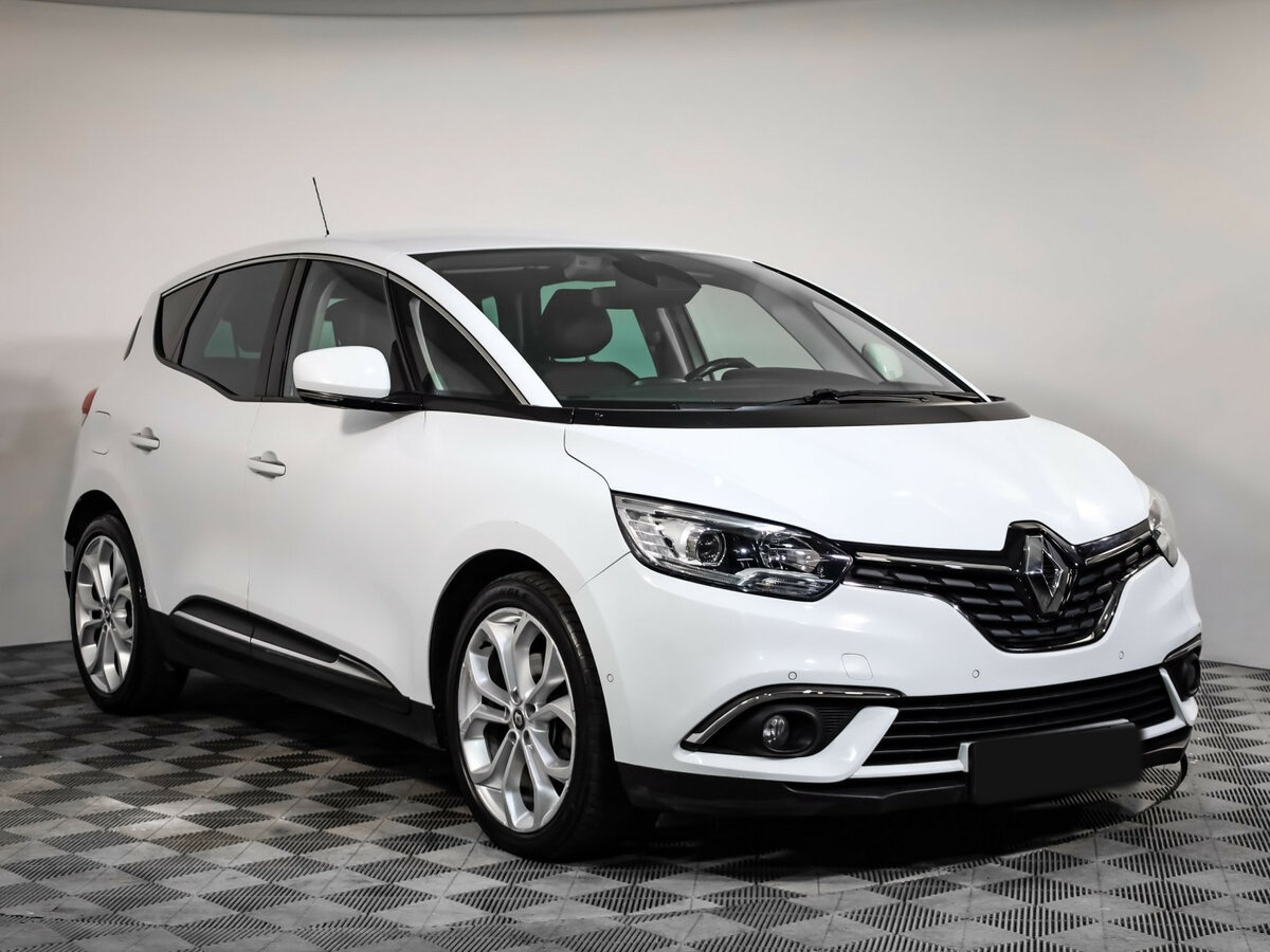 Renault Scenic с пробегом — 2018 год. Фото: #2