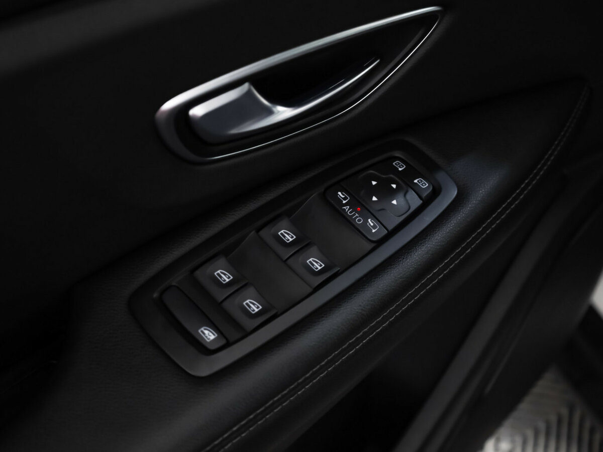 Renault Scenic с пробегом — 2018 год. Фото: #7