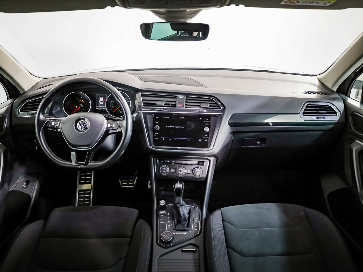 Volkswagen Tiguan с пробегом — 2020 год. Фото: #8