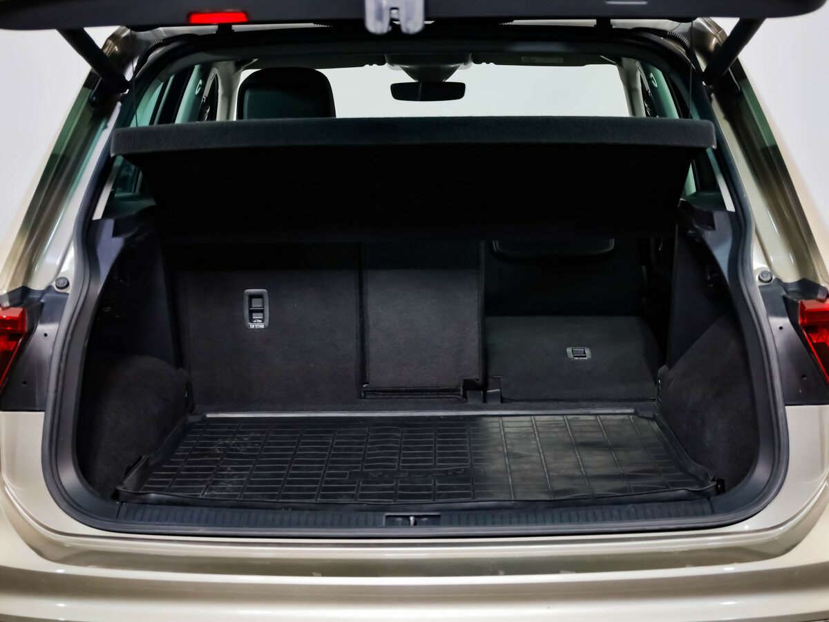 Volkswagen Tiguan с пробегом — 2020 год. Фото: #30