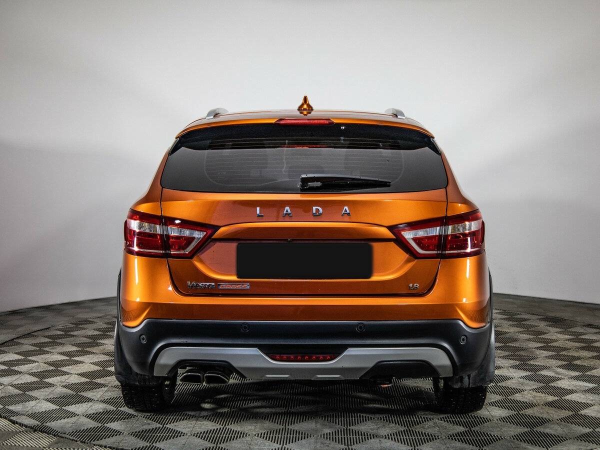 Lada (ВАЗ) Vesta с пробегом — 2019 год. Фото: #5