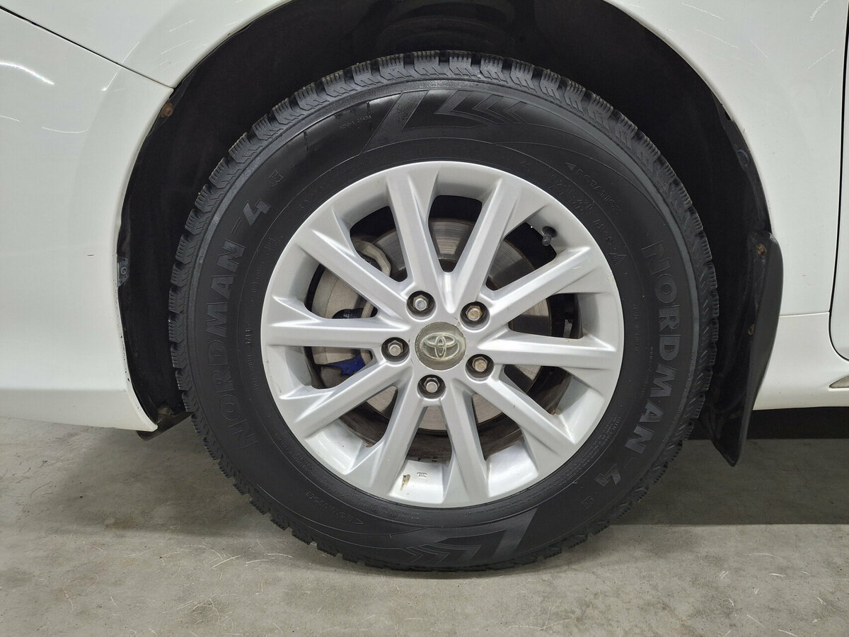 Toyota Camry с пробегом — 2013 год. Фото: #16