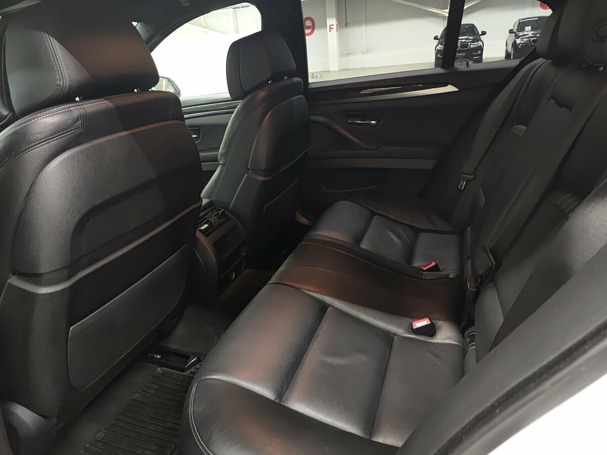 BMW 5 серии с пробегом — 2016 год. Фото: #11