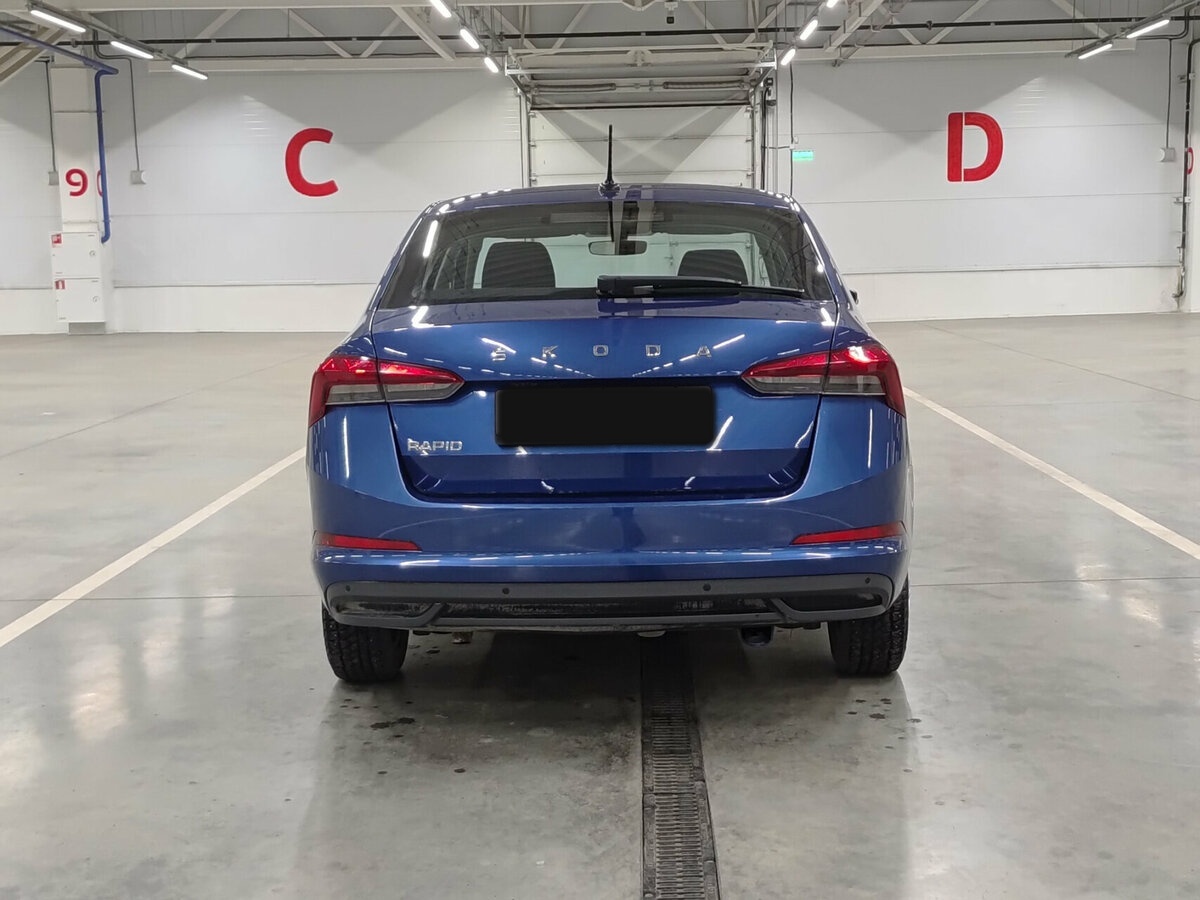 Skoda Rapid с пробегом — 2021 год. Фото: #5