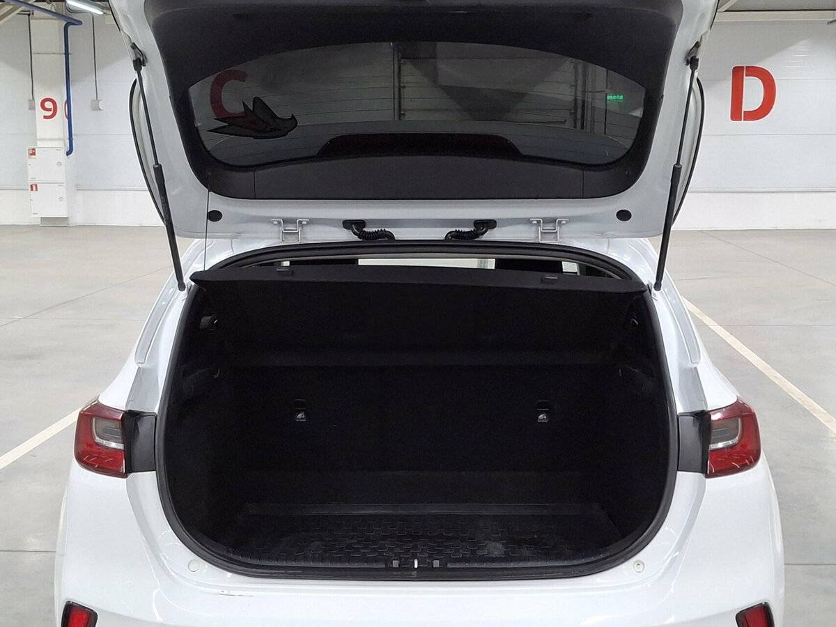 Kia Ceed с пробегом — 2019 год. Фото: #9