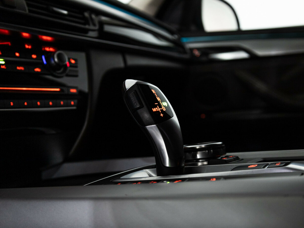 BMW X5 с пробегом — 2016 год. Фото: #16