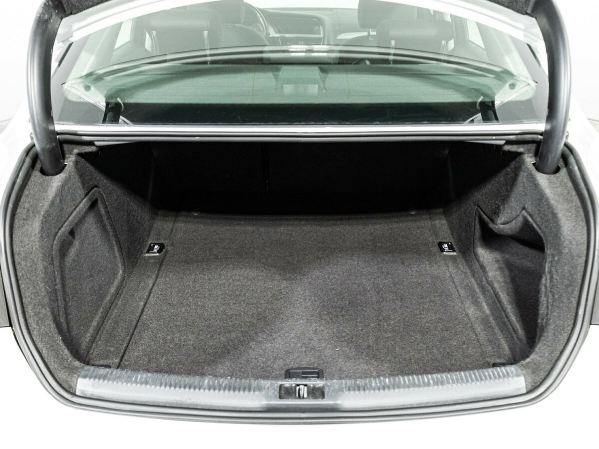 Audi A4 с пробегом — 2014 год. Фото: #14