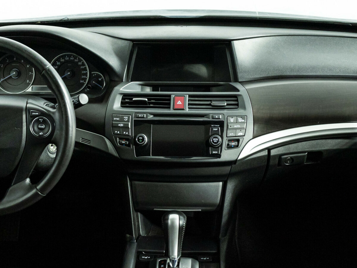 Honda Crosstour с пробегом — 2014 год. Фото: #11