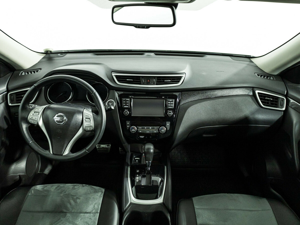 Nissan X-Trail с пробегом — 2016 год. Фото: #12