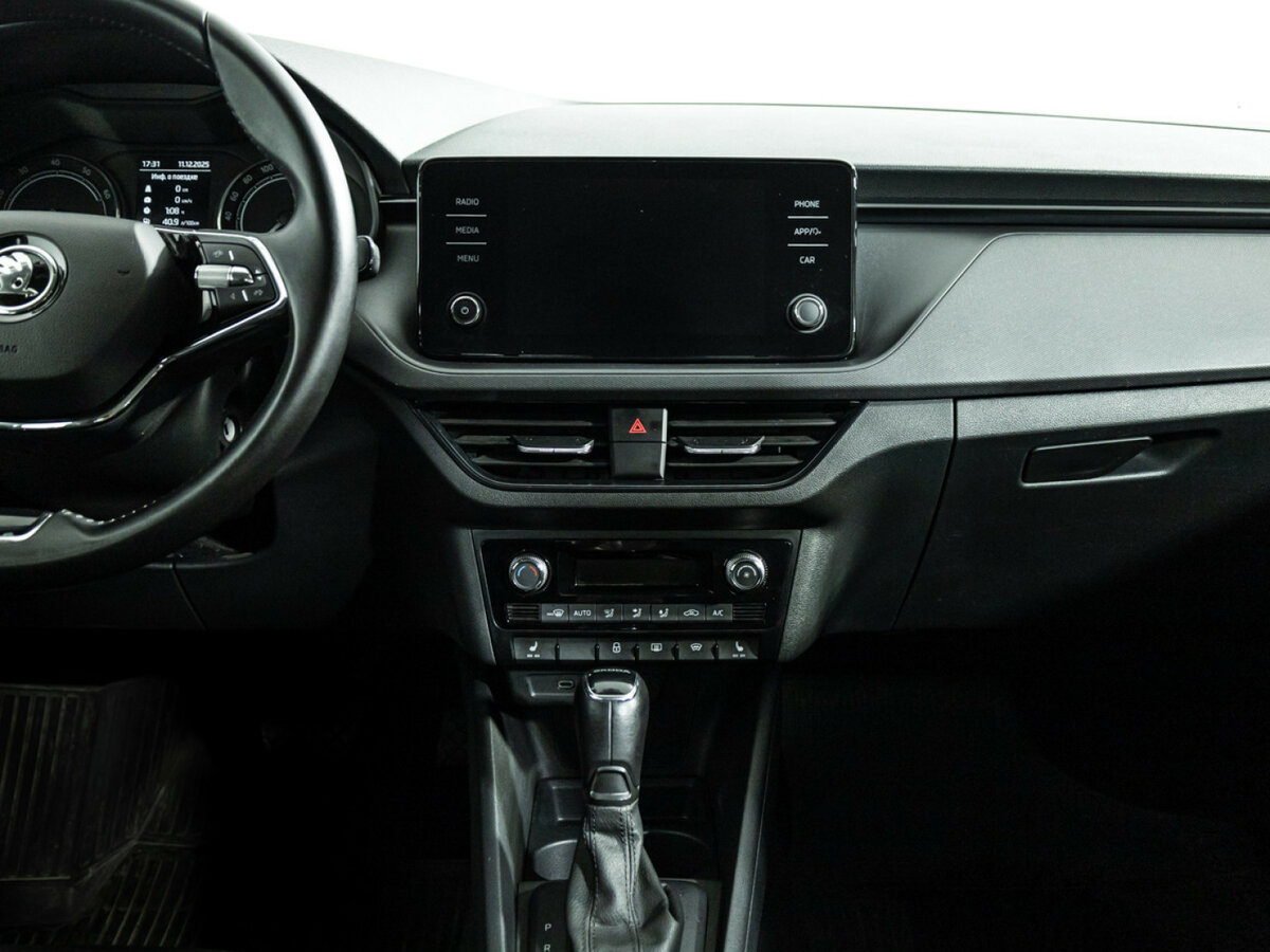 Skoda Rapid с пробегом — 2022 год. Фото: #13