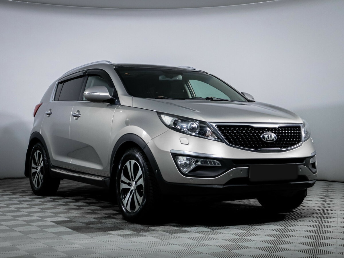 Kia Sportage с пробегом — 2015 год. Фото: #2