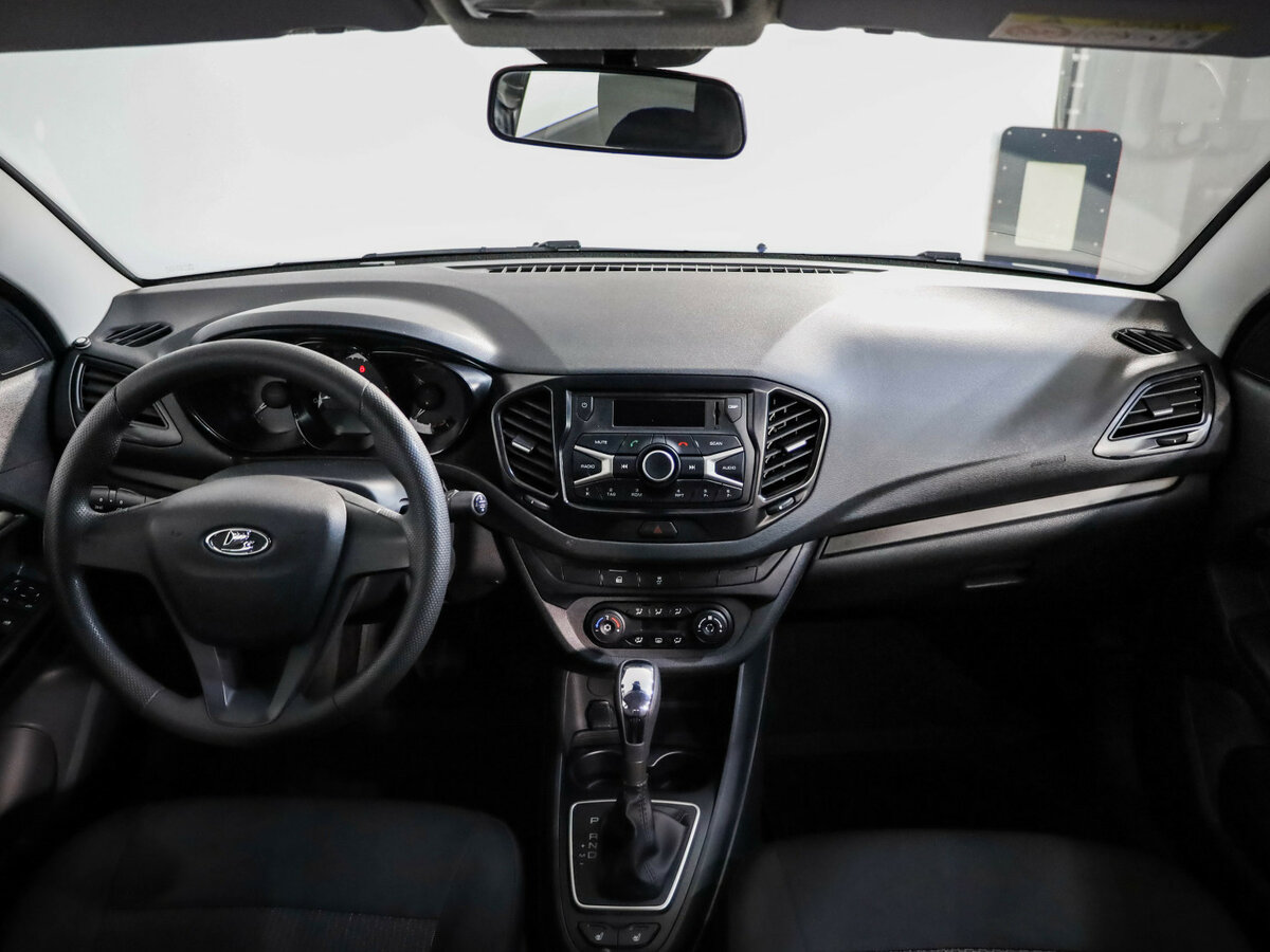 Lada (ВАЗ) Vesta с пробегом — 2020 год. Фото: #7