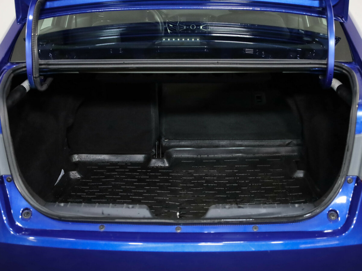 Lada (ВАЗ) Vesta с пробегом — 2020 год. Фото: #23