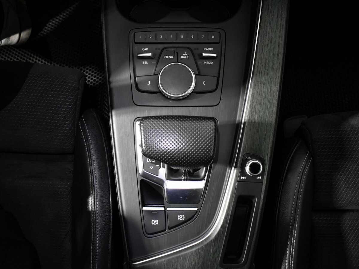 Audi A4 с пробегом — 2017 год. Фото: #9