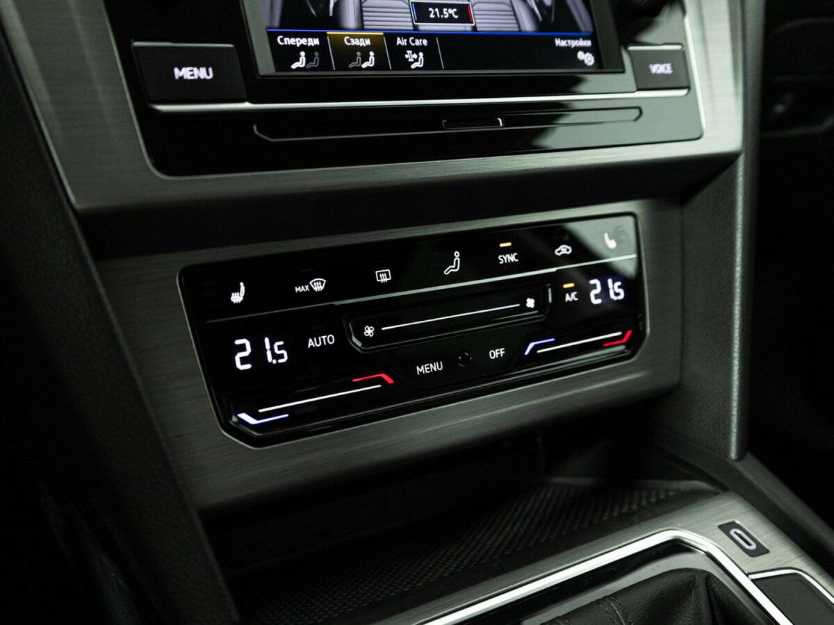 Volkswagen Passat с пробегом — 2021 год. Фото: #16