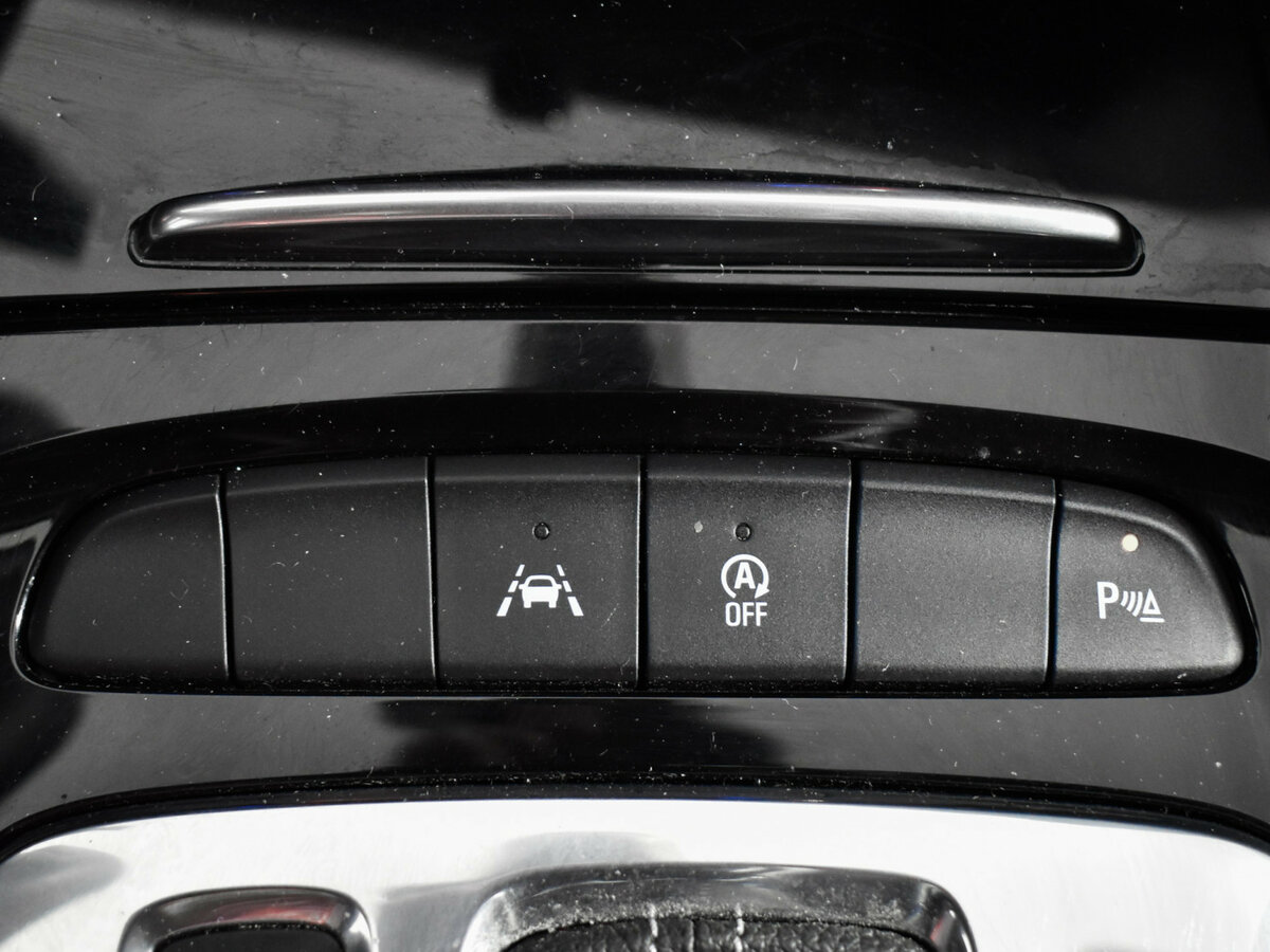 Opel Insignia с пробегом — 2020 год. Фото: #14