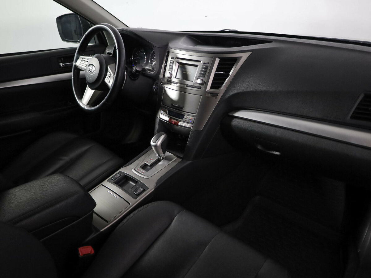 Subaru Outback с пробегом — 2012 год. Фото: #14