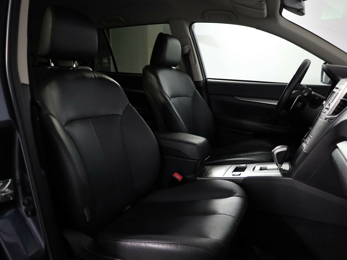Subaru Outback с пробегом — 2012 год. Фото: #15