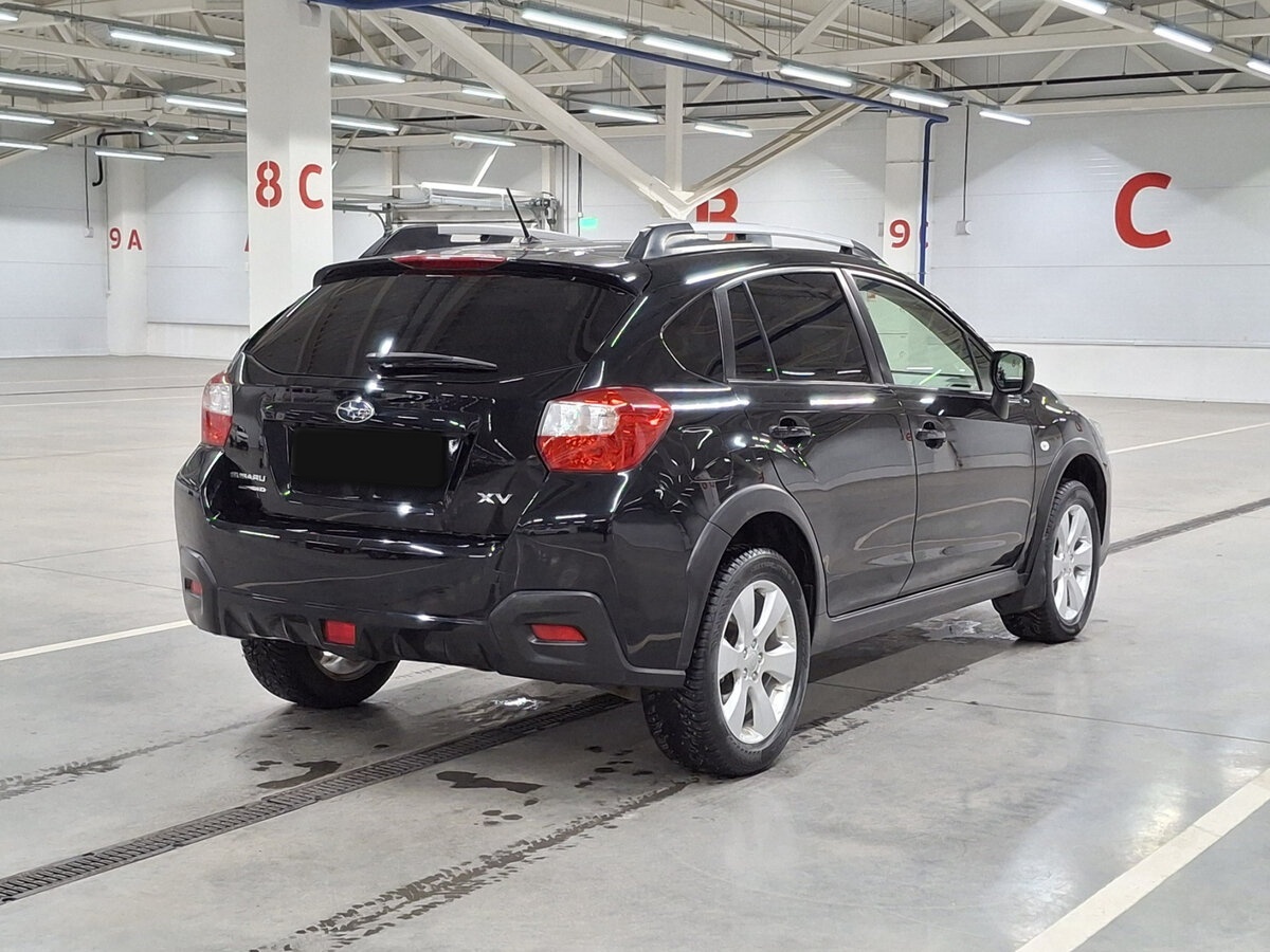 Subaru XV с пробегом — 2012 год. Фото: #4