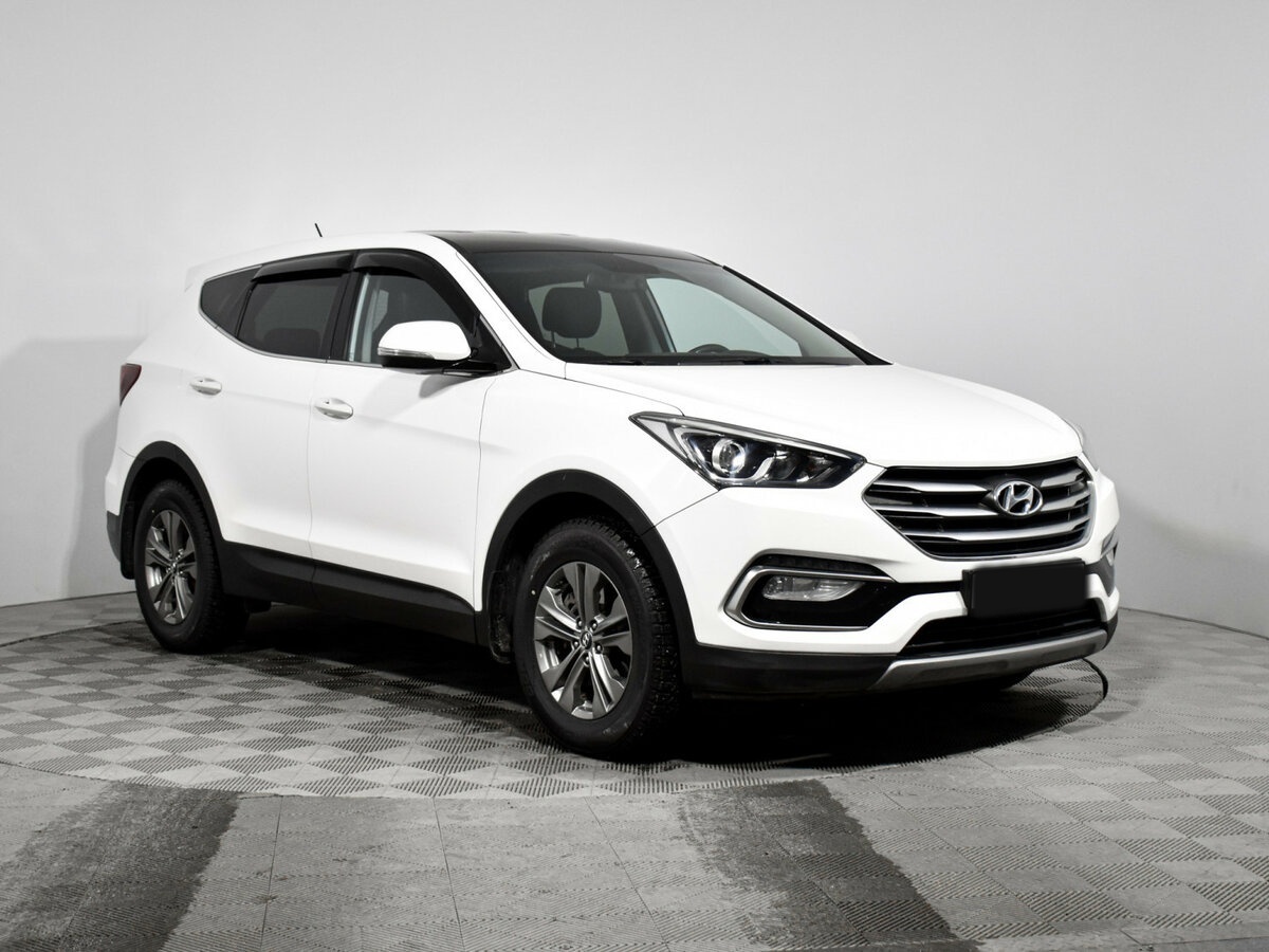 Hyundai Santa Fe с пробегом — 2015 год. Фото: #2