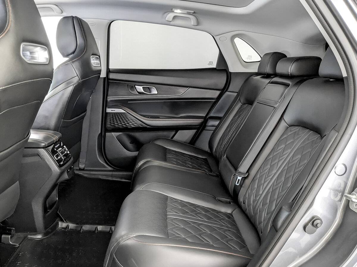 Changan UNI-K с пробегом — 2023 год. Фото: #11