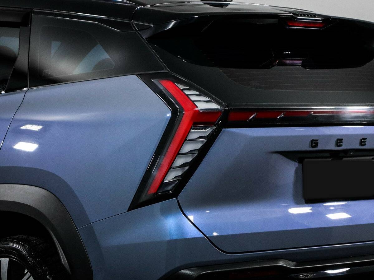 Geely Atlas с пробегом — 2023 год. Фото: #15