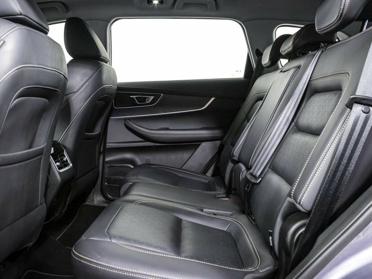 Chery Tiggo 8 с пробегом — 2023 год. Фото: #11