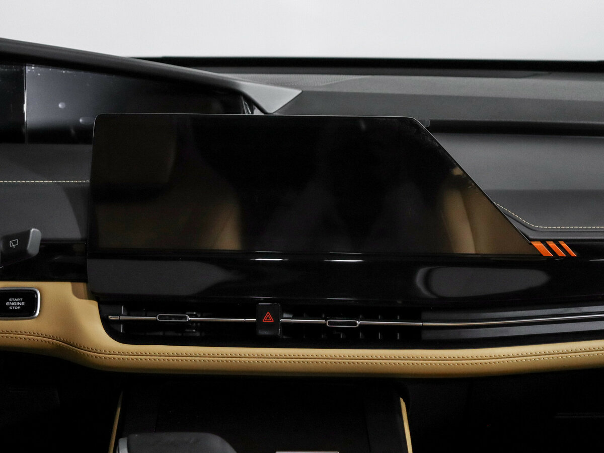 Changan UNI-K с пробегом — 2024 год. Фото: #12