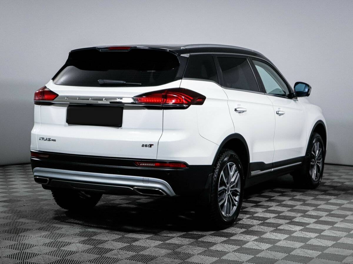 Geely Atlas Pro с пробегом — 2021 год. Фото: #4