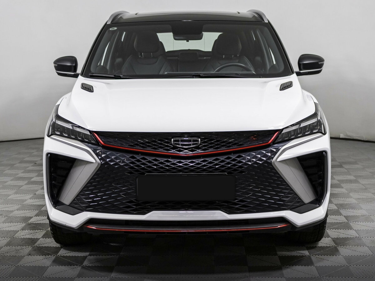 Geely Coolray с пробегом — 2023 год. Фото: #1