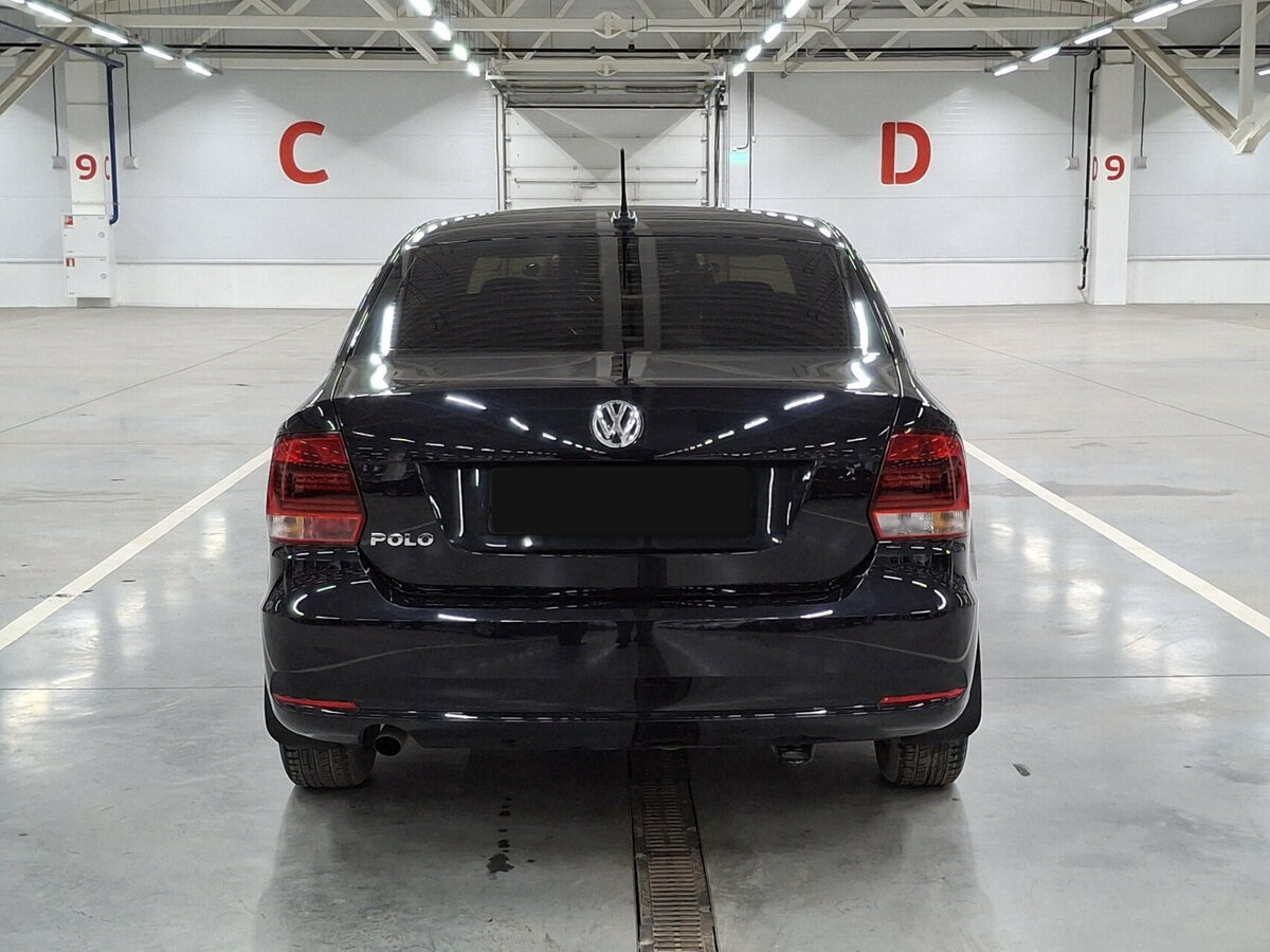 Volkswagen Polo с пробегом — 2017 год. Фото: #5