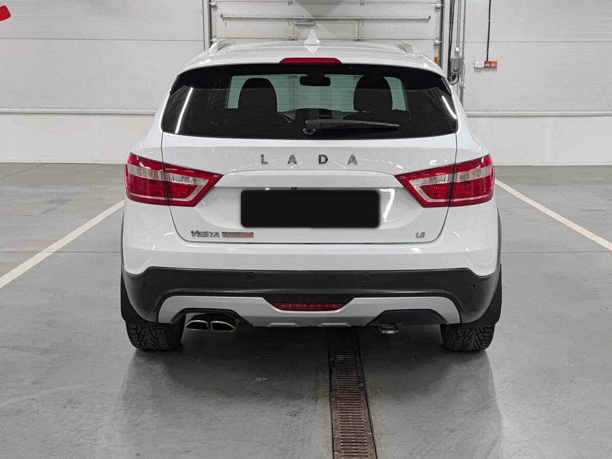 Lada (ВАЗ) Vesta с пробегом — 2018 год. Фото: #5