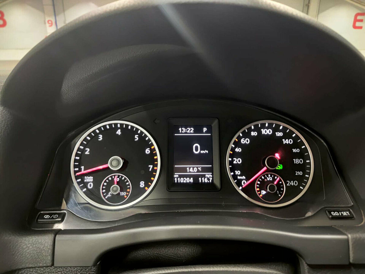 Volkswagen Tiguan с пробегом — 2016 год. Фото: #12