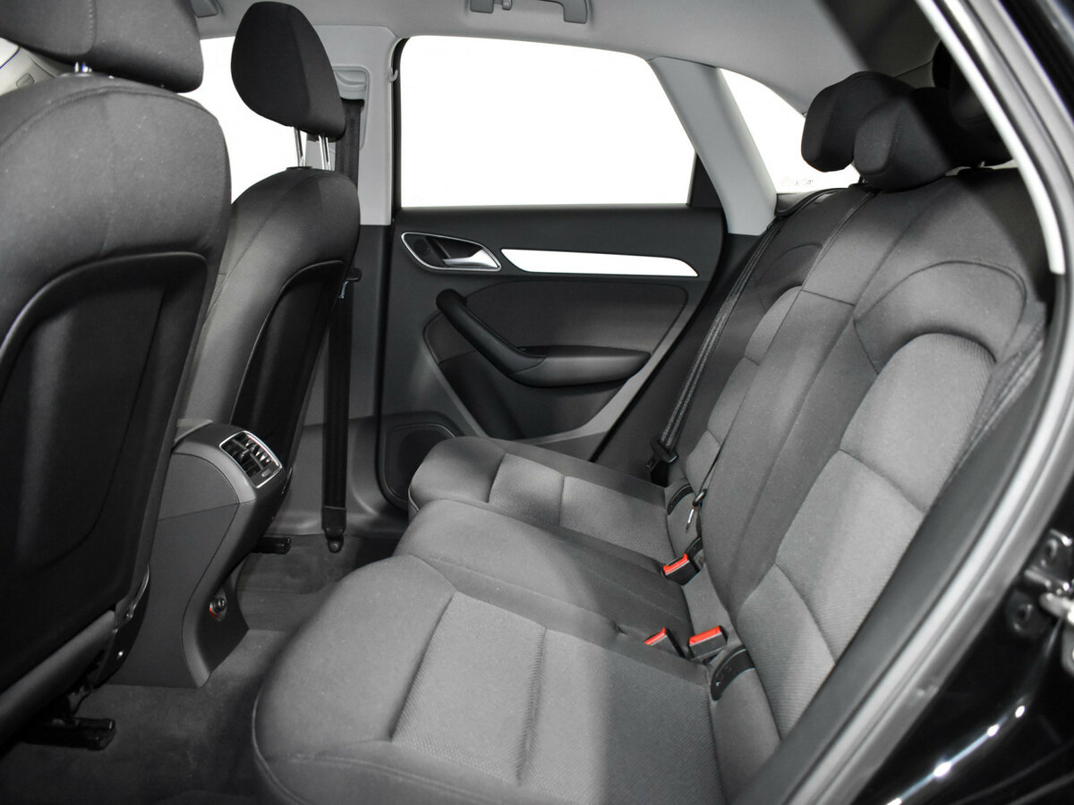 Audi Q3 с пробегом — 2018 год. Фото: #10