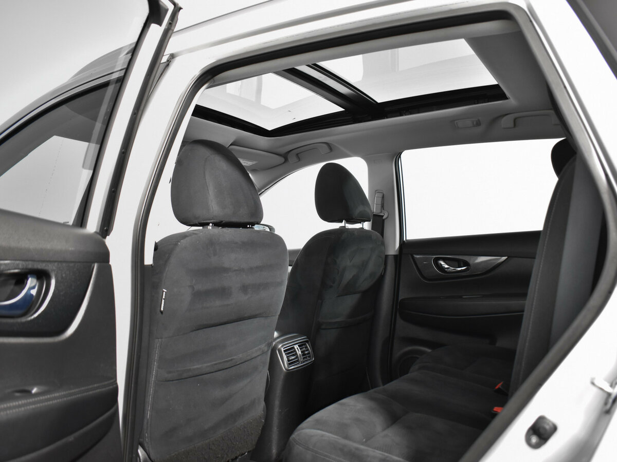 Nissan X-Trail с пробегом — 2015 год. Фото: #11