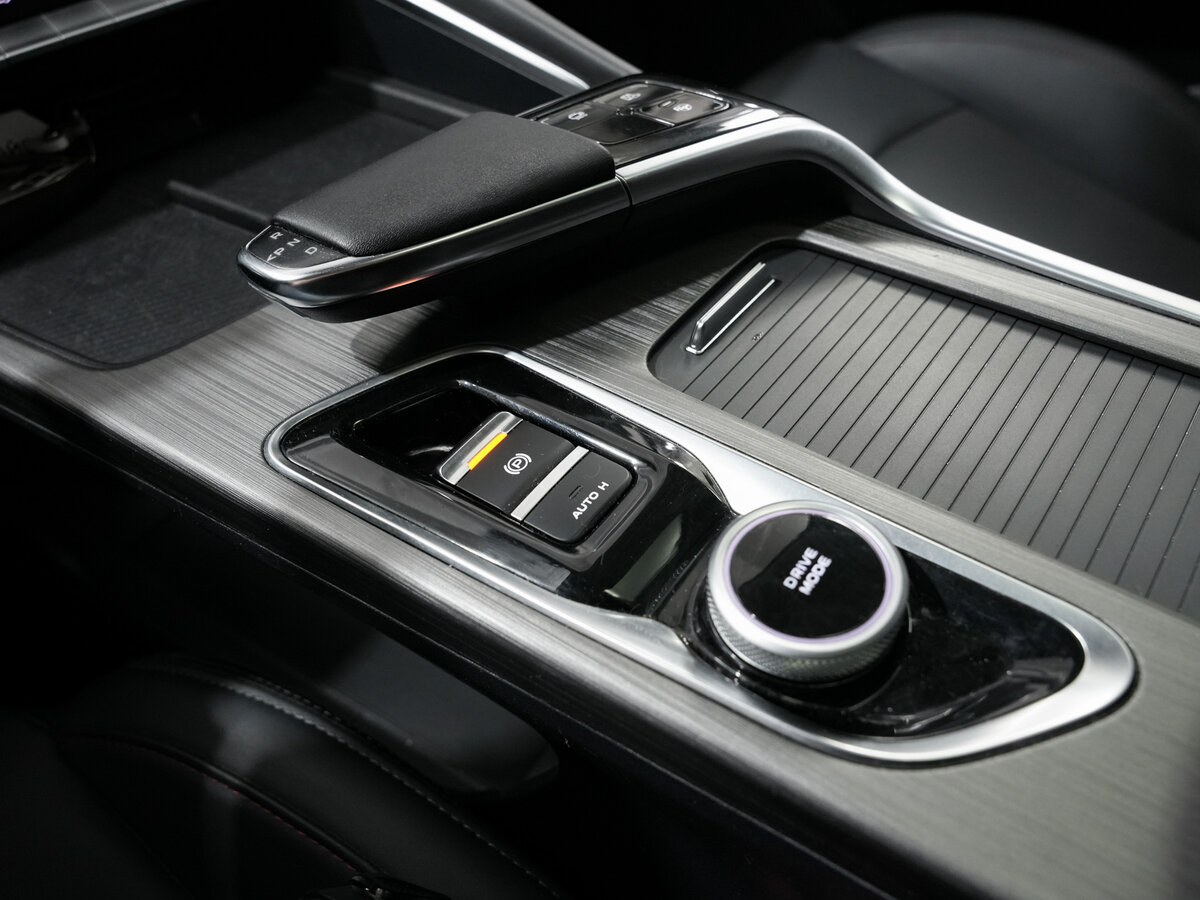 Changan UNI-T с пробегом — 2024 год. Фото: #19