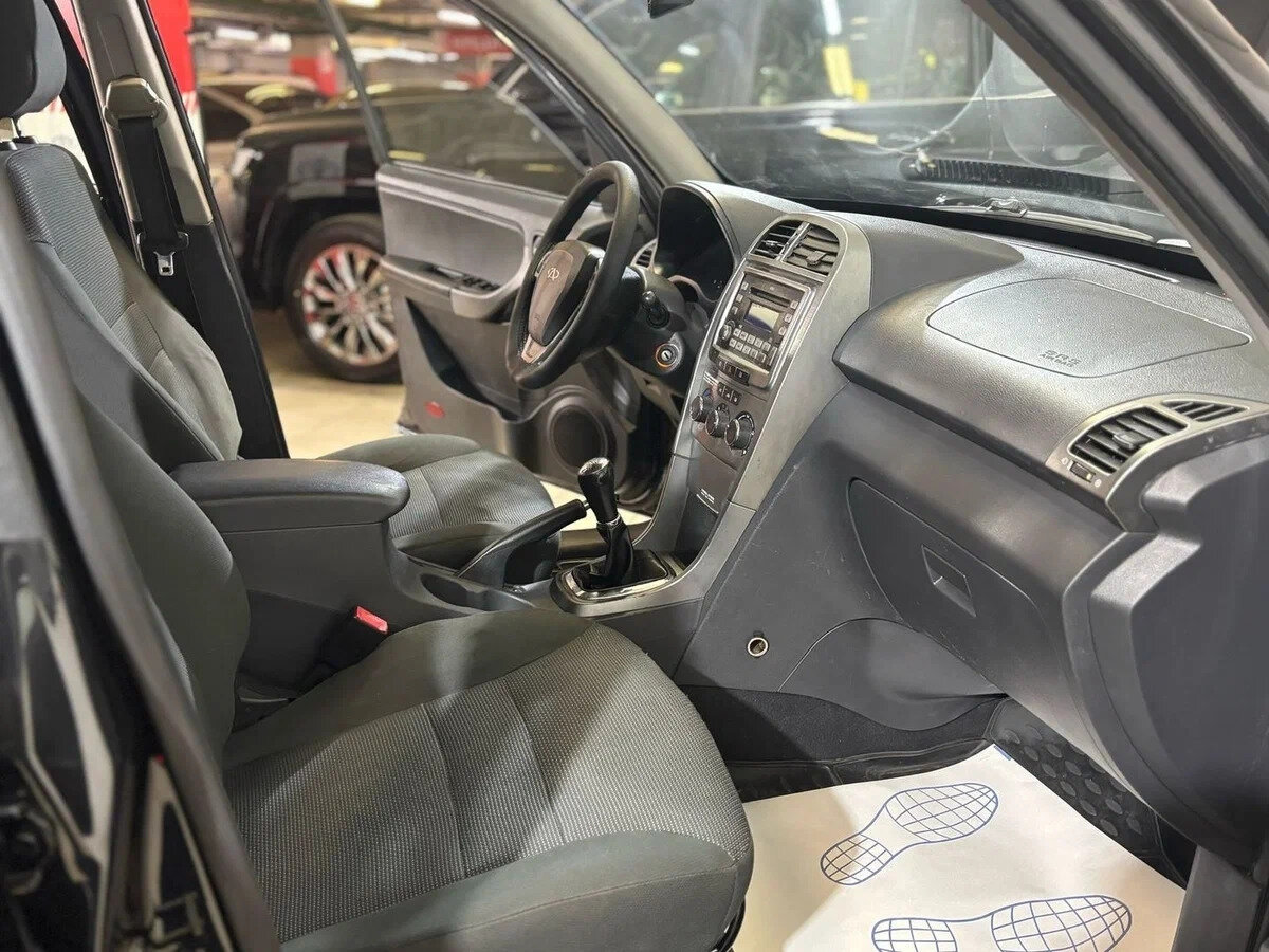 Chery Tiggo (T11) с пробегом — 2014 год. Фото: #5